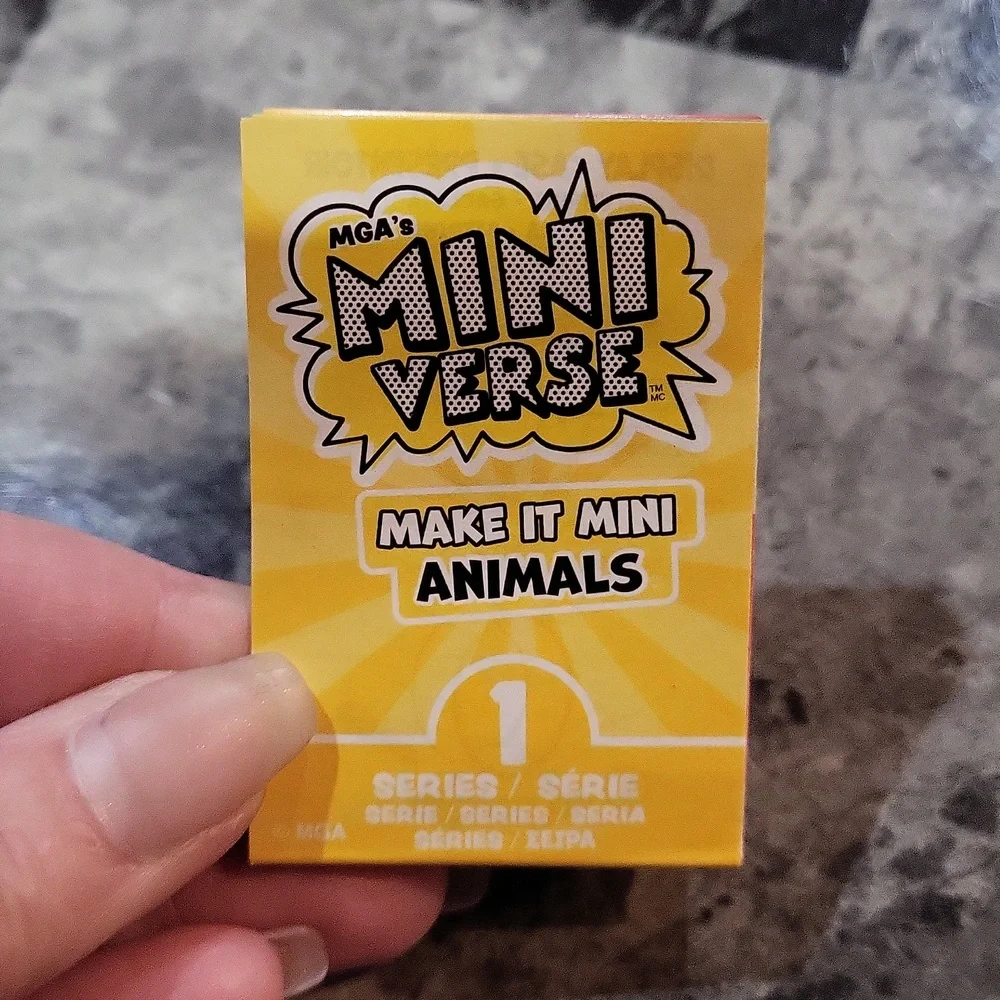 Miniverse Make It Mini Animals Desert Chameleon